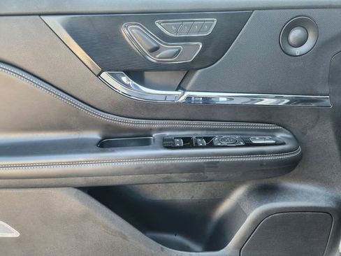 Used 2022 Lincoln Corsair Reserve w/ Equipment Group 201A image 17