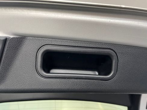 Used 2017 Toyota Prius Two w/ Prius Two Safety Plus Package FWD image 14