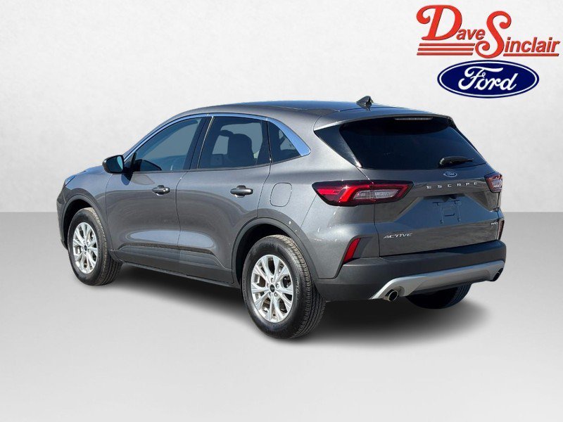 Used 2024 Ford Escape Active AWD/4WD image 9