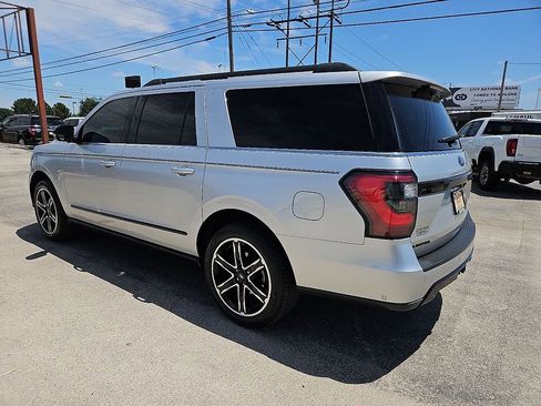Used 2019 Ford Expedition Max Limited w/ Equipment Group 303A AWD/4WD image 4