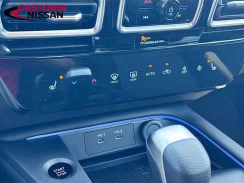 Used 2026 Nissan Sentra SV w/ SV Convenience Package FWD image 19