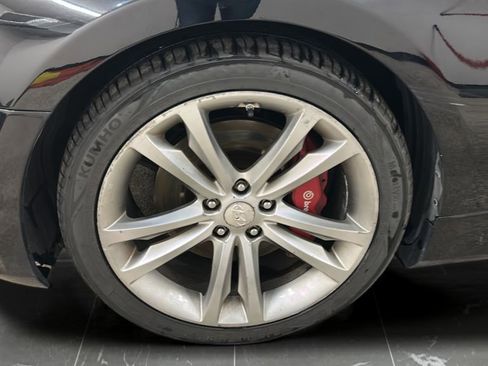 Used 2013 Hyundai Genesis 2.0T RWD image 10