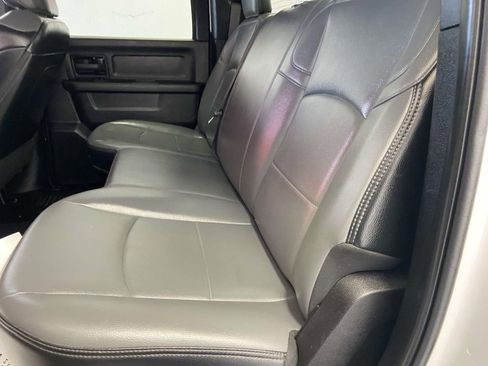 Used 2022 RAM 2500 Tradesman w/ Chrome Appearance Group image 17