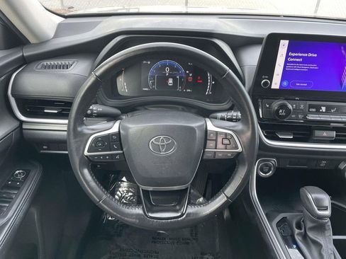 Used 2025 Toyota Grand Highlander FWD image 26