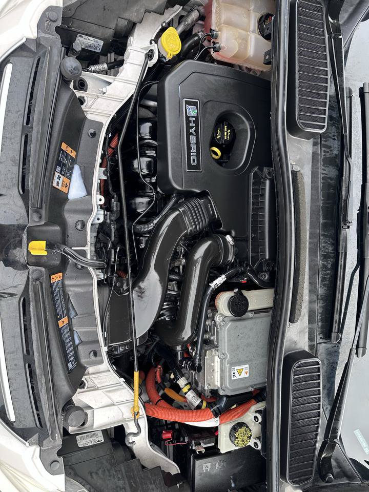 Used 2013 Ford C-MAX SEL FWD image 34