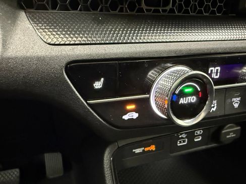 Used 2025 Honda CR-V Sport image 22