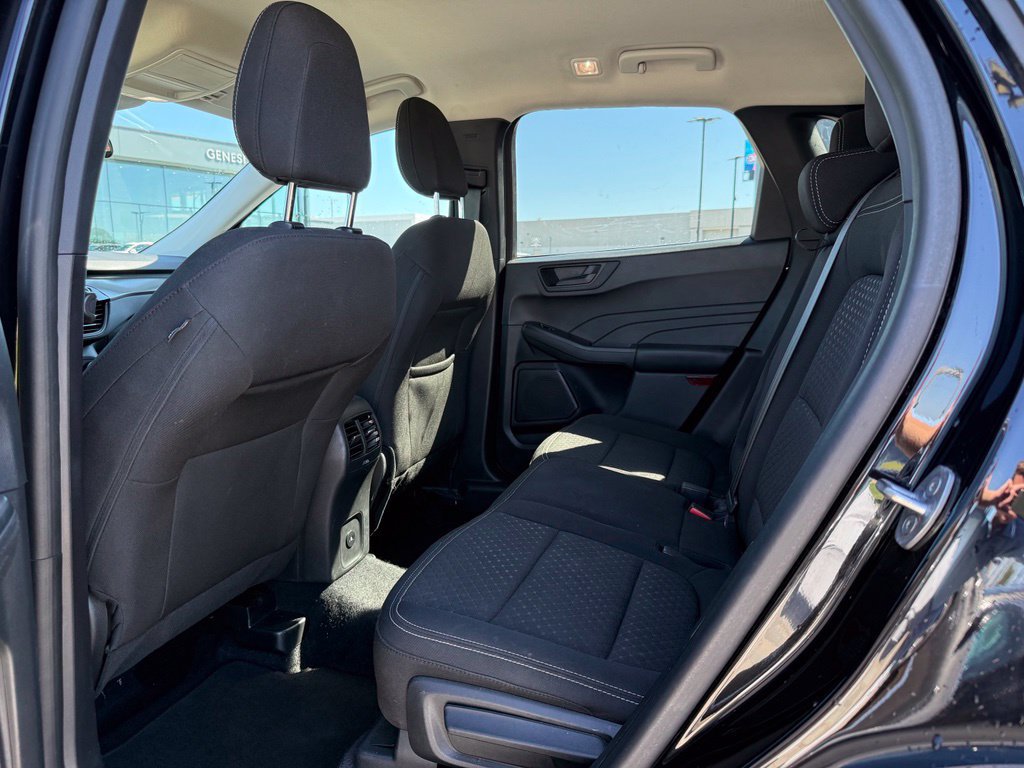 Used 2023 Ford Escape Active AWD/4WD image 18