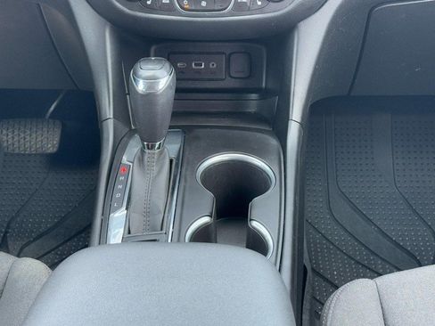 Used 2019 Chevrolet Equinox LT FWD image 13