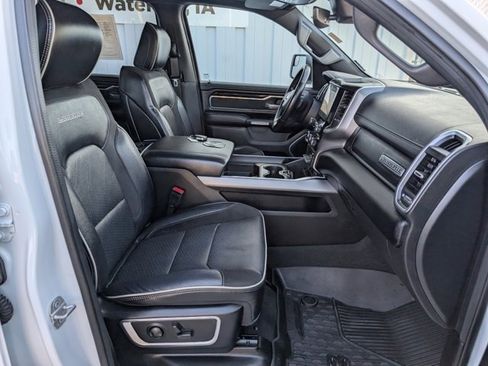 Used 2022 RAM 1500 Laramie w/ Sport Appearance Package image 31