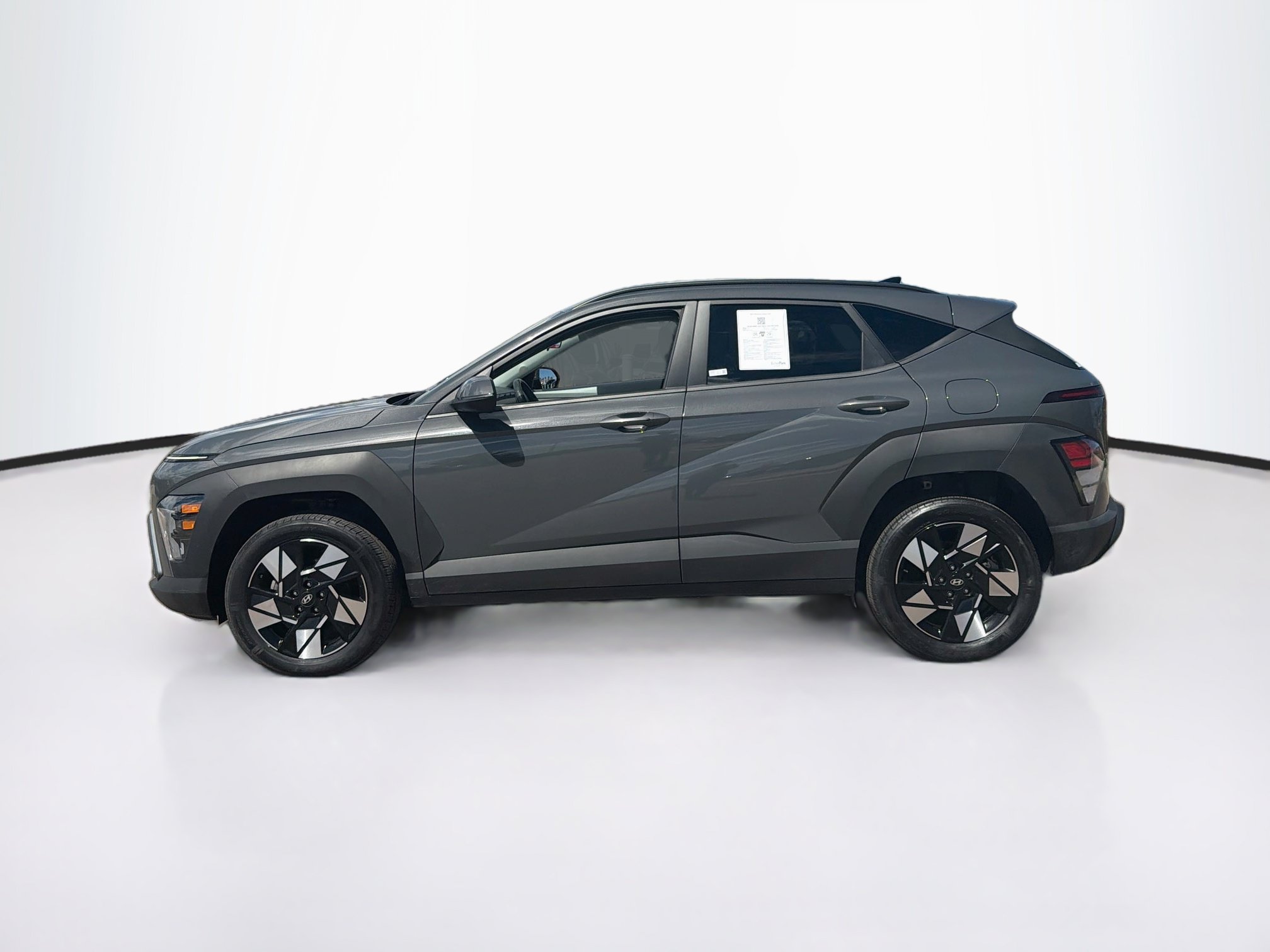 Used 2025 Hyundai Kona SEL AWD/4WD image 4