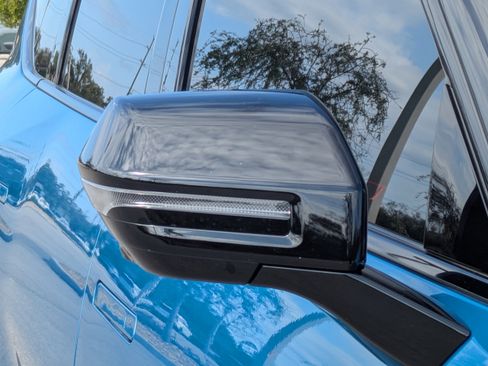 Certified 2025 Kia EV9 GT-Line image 12