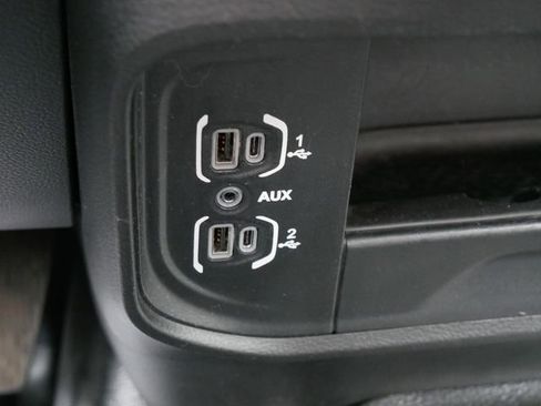 Used 2021 RAM 3500 Tradesman image 20