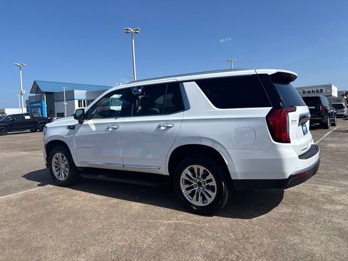 Used 2024 GMC Yukon SLT RWD image 16