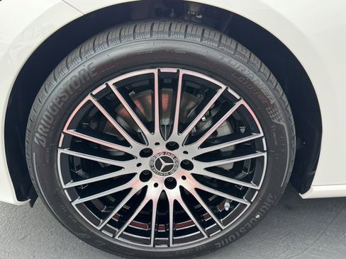 New 2025 Mercedes-Benz C 300 4MATIC Sedan image 8