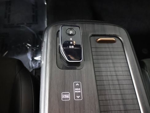 Used 2023 Nissan Ariya ENGAGE+ e-4ORCE image 46