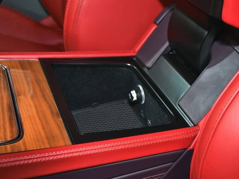 Used 2021 Bentley Continental GT image 46