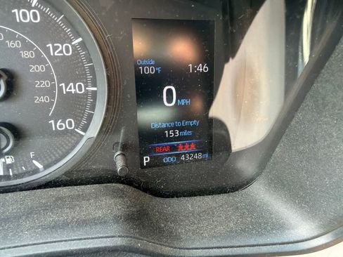 Used 2021 Toyota Corolla L FWD image 21