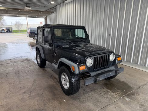 Used 2006 Jeep Wrangler X AWD/4WD image 4