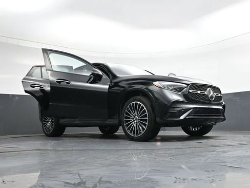 Used 2024 Mercedes-Benz GLC 300 GLC 300 Coupe image 42
