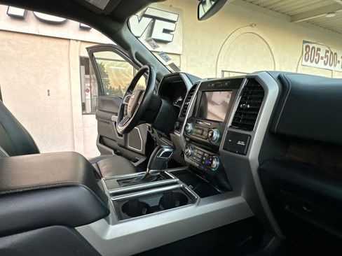 Used 2018 Ford F150 Lariat w/ Equipment Group 502A Luxury image 28