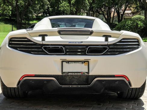 Used 2014 McLaren MP4-12C Spider RWD image 22