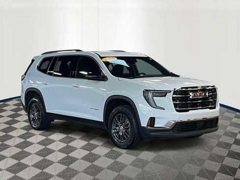 Used 2025 GMC Acadia Elevation FWD image 6