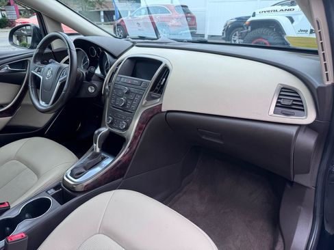 Used 2014 Buick Verano Convenience FWD image 25