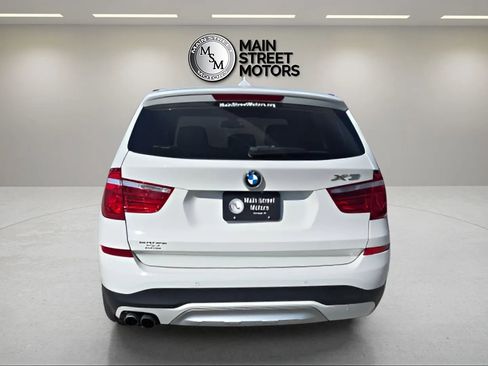 Used 2017 BMW X3 xDrive28i image 4