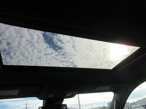 New 2026 GMC Sierra 1500 SLT w/ SLT Premium Plus Package image 17