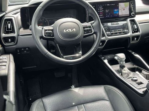 Used 2023 Kia Sorento X-Line EX AWD/4WD image 2