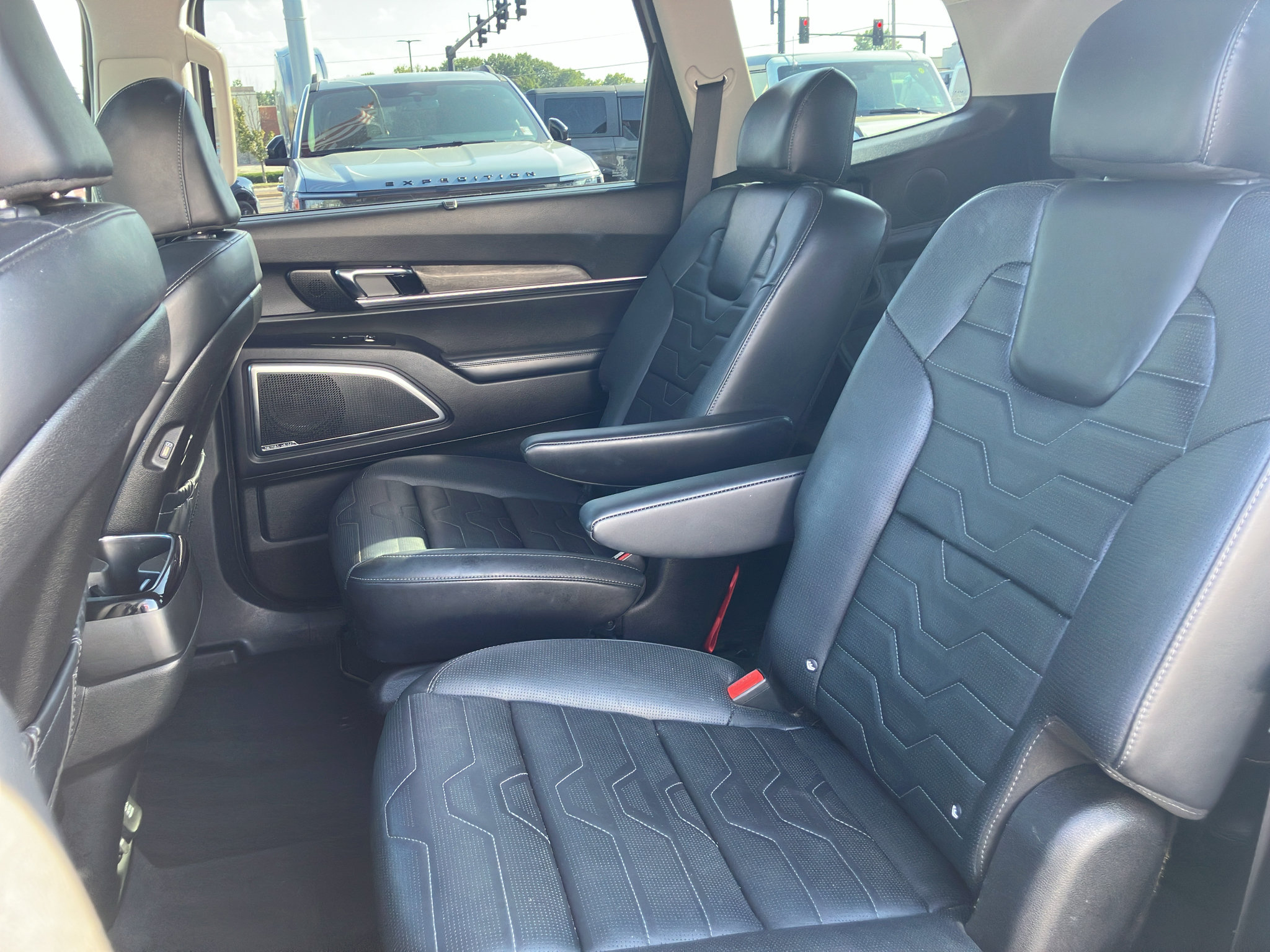 Used 2022 Kia Telluride SX w/ SX Prestige Package AWD/4WD image 20