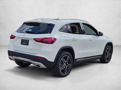 New 2026 Mercedes-Benz GLA 250 image 2