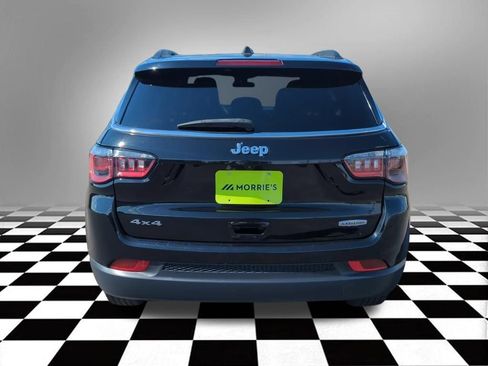 Used 2024 Jeep Compass Latitude AWD/4WD image 6