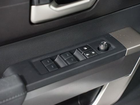 Used 2024 Toyota Tundra SR5 w/ SR5 Convenience Package image 33