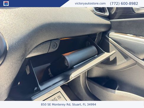Used 2019 Kia Sorento FWD image 38