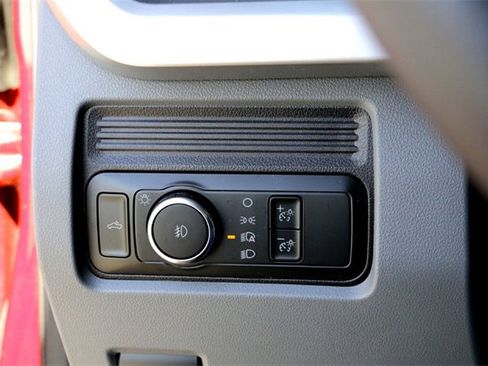 Used 2024 Ford F250 XLT w/ FX4 Off-Road Package image 20