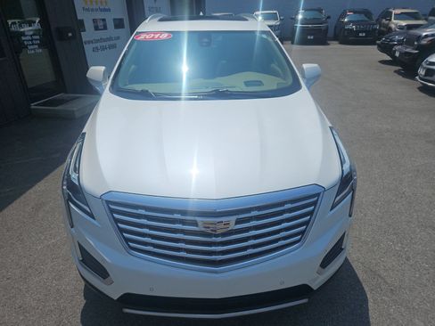 Used 2018 Cadillac XT5 Platinum w/ Driver Assist Package AWD/4WD image 11