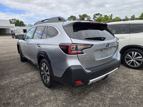 Used 2024 Subaru Outback Limited image 4