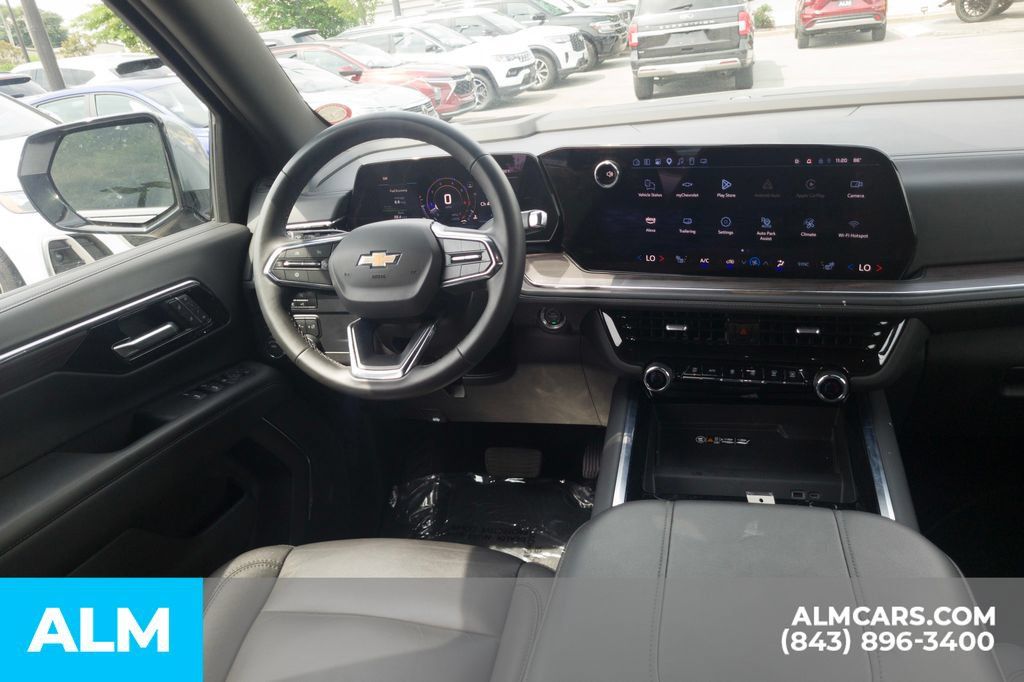 Used 2025 Chevrolet Tahoe LT AWD/4WD image 22