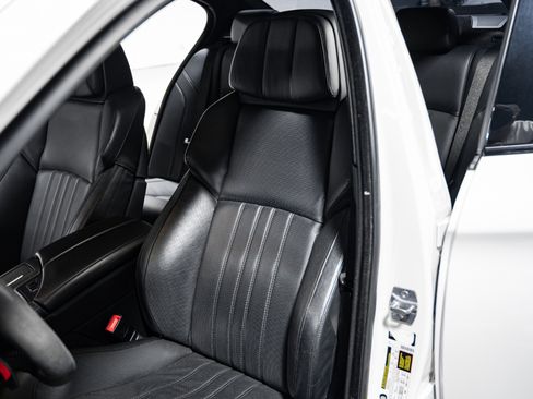 Used 2014 BMW M5 Competition image 21