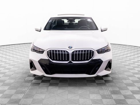 Certified 2026 BMW 530i xDrive AWD/4WD image 9