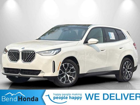 Used 2026 BMW X3 xDrive30i w/ Premium Package AWD/4WD image 1