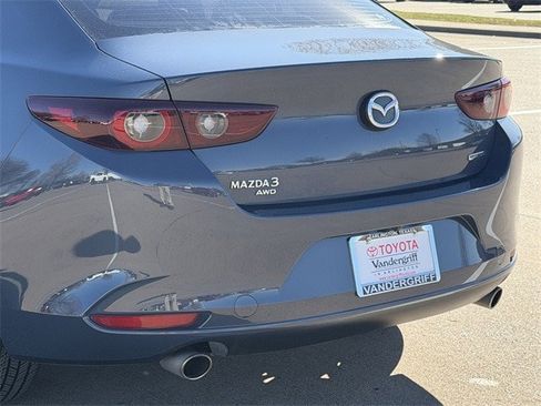 Used 2024 MAZDA MAZDA3 s image 11