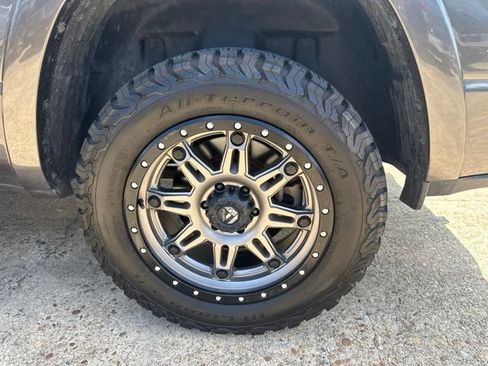 Used 2019 RAM 1500 Limited AWD/4WD image 32