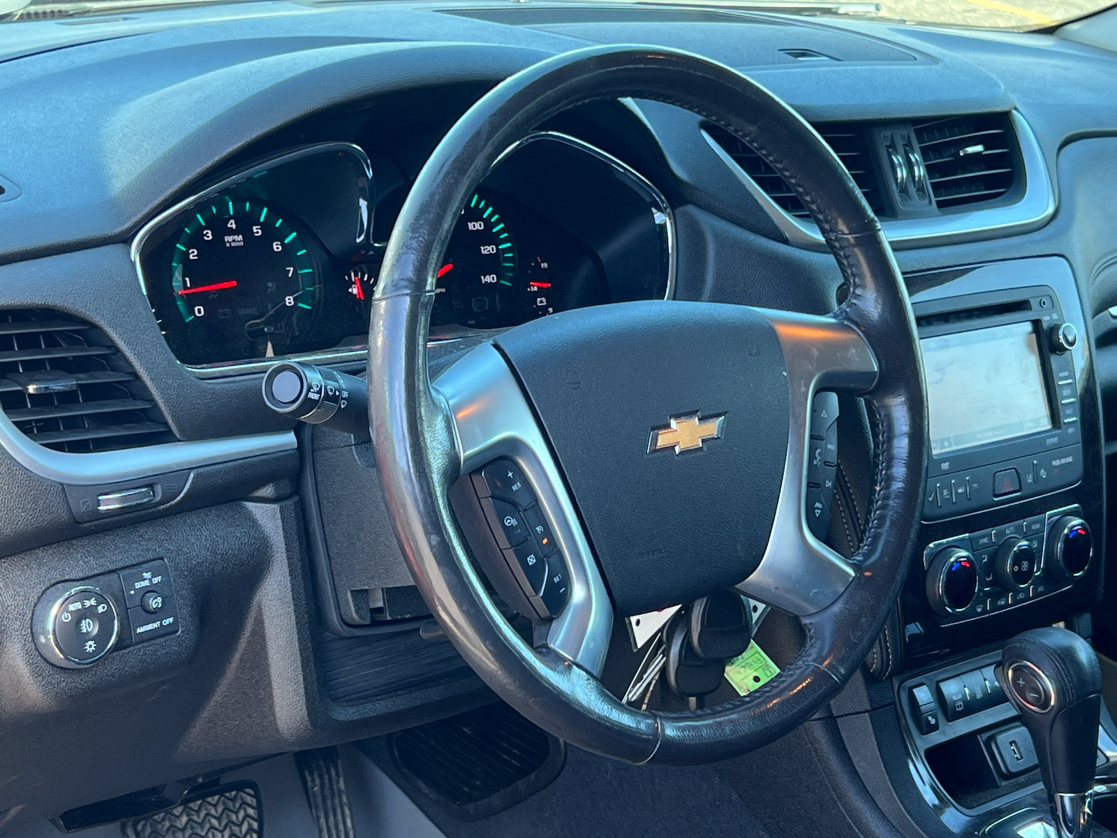 Used 2015 Chevrolet Traverse LTZ AWD/4WD image 2