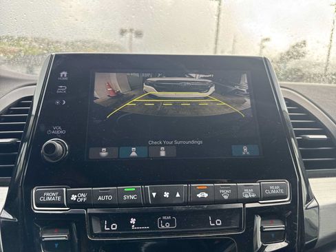 Used 2018 Honda Odyssey EX-L image 17