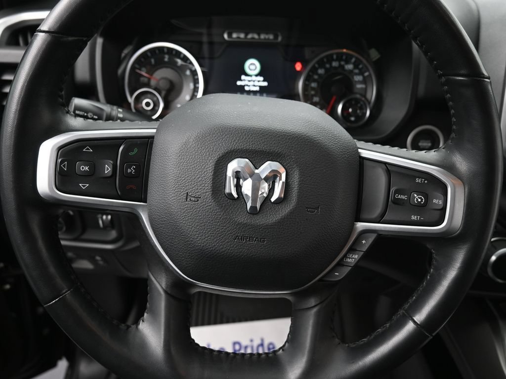 Used 2022 RAM 1500 Big Horn AWD/4WD image 16
