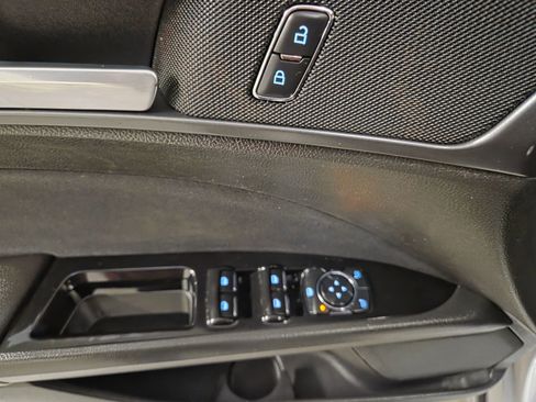 Used 2013 Ford Fusion SE image 16