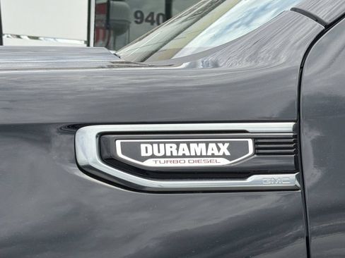 New 2026 GMC Sierra 1500 AT4 w/ Technology Package AWD/4WD image 23