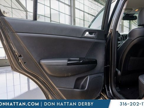 Used 2021 Kia Sportage EX FWD image 20